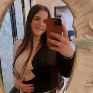 Meet your Posher, Samantha